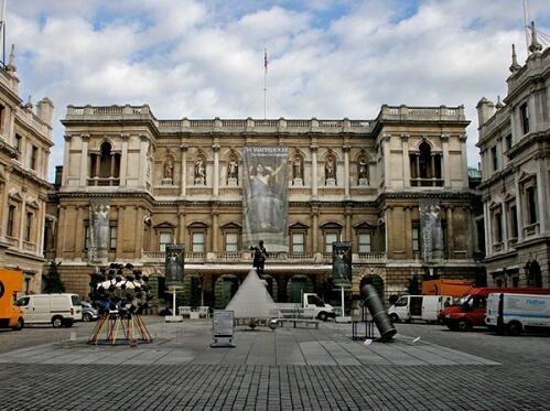 英國皇家藝術學院（Royal College of Art）