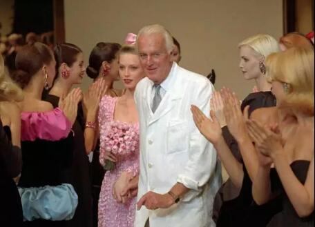 法國著名時裝設(shè)計師、時尚品牌Givenchy創(chuàng)始人Hubert de Givenchy