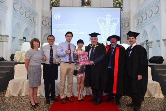 拉夫堡大學交互設計作品集導師